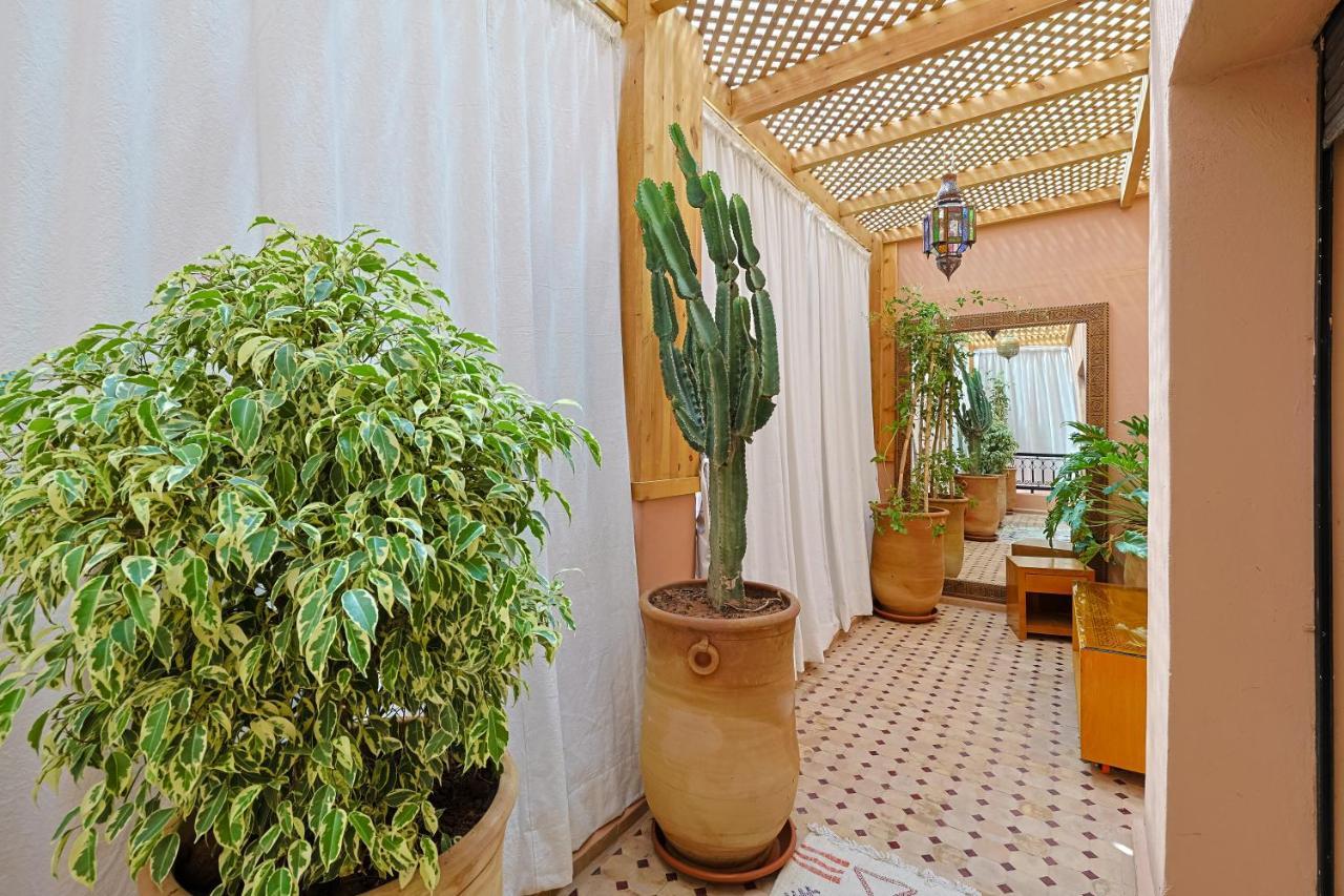 Oasis - Appartement Authentique A Gueliz マラケシュ エクステリア 写真
